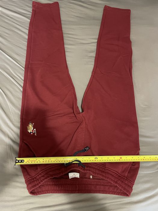 Зимни Екипи на Армани и Пума Ферари