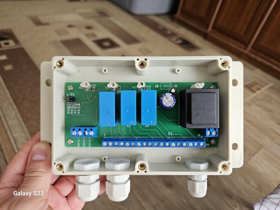 Продам реле уровня воды РОС-301