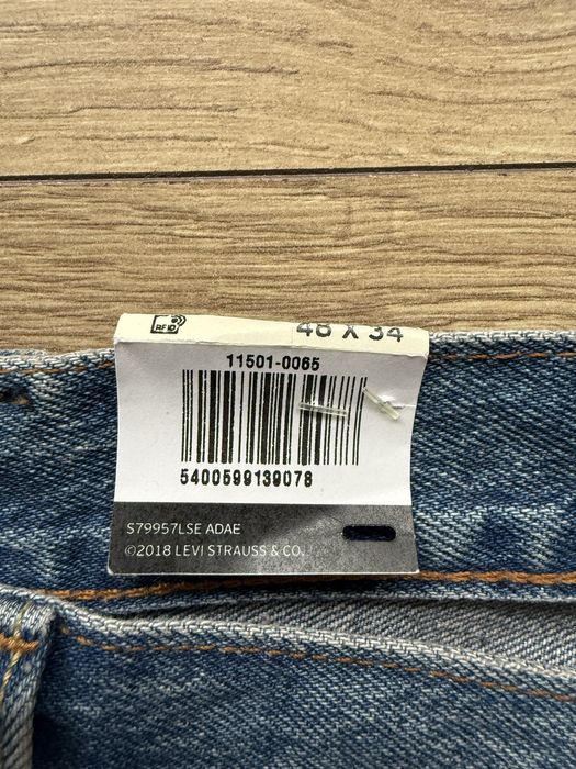 Blugi LEVIS 501 Albastru Barbati | Marime 48 x 34 (Talie 123 cm)