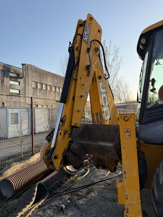 Buldoexcavator jcb 3 cx 2018