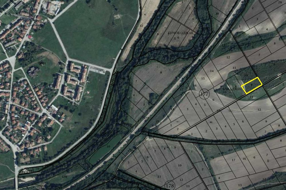 Продава се Земеделски имот в Стражица -  кв.м за 2550 €/дка - Снимка #1