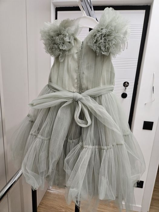 Rochie fetite din tull