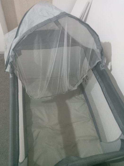 Продам манеж кровать