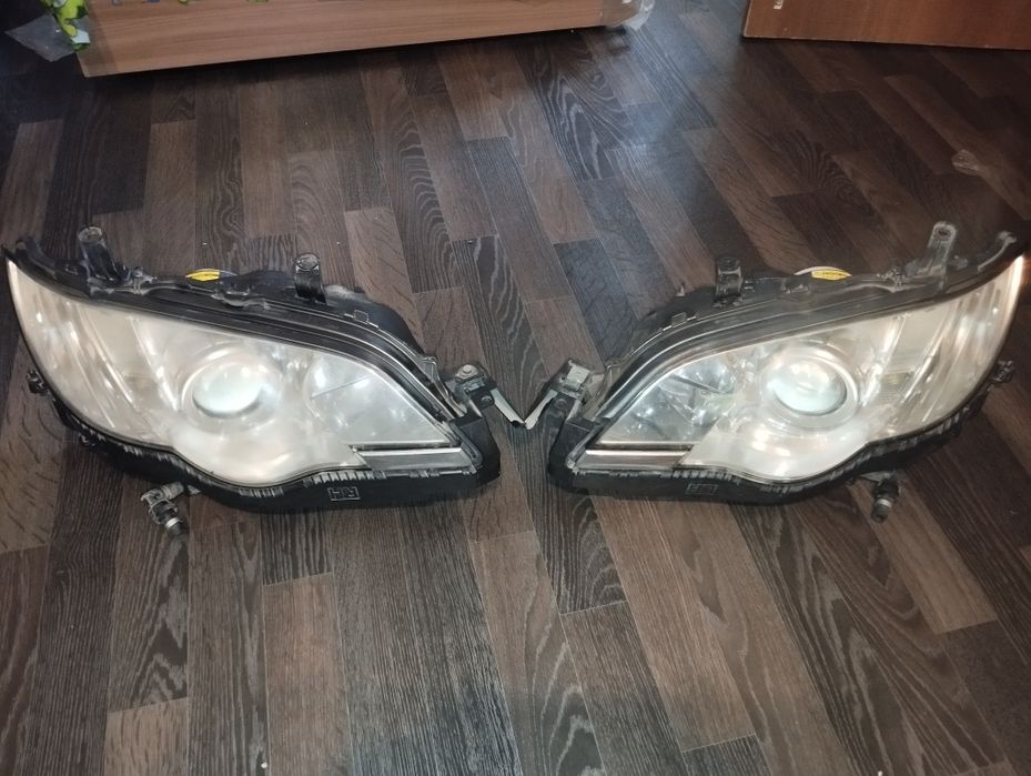 Фары Субару Аутбэк 2007