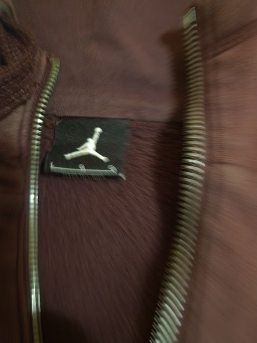 Суйтчер оригинален Jordan L