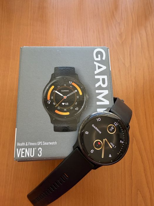 Часовник Garmin Venu 3