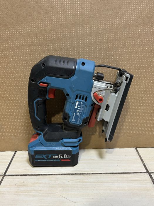 MDM vinde: Fierastrau pendular Erbauer ERI1087JSW+Acumulator 5.0Ah.
