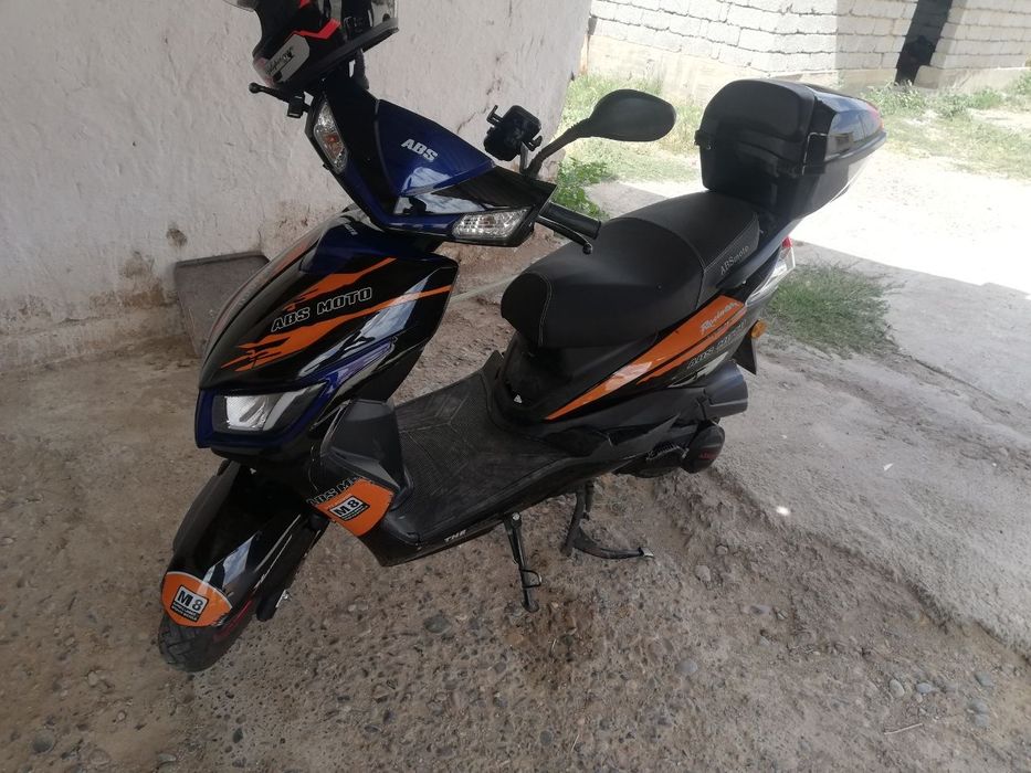 Мопед сатылады М8