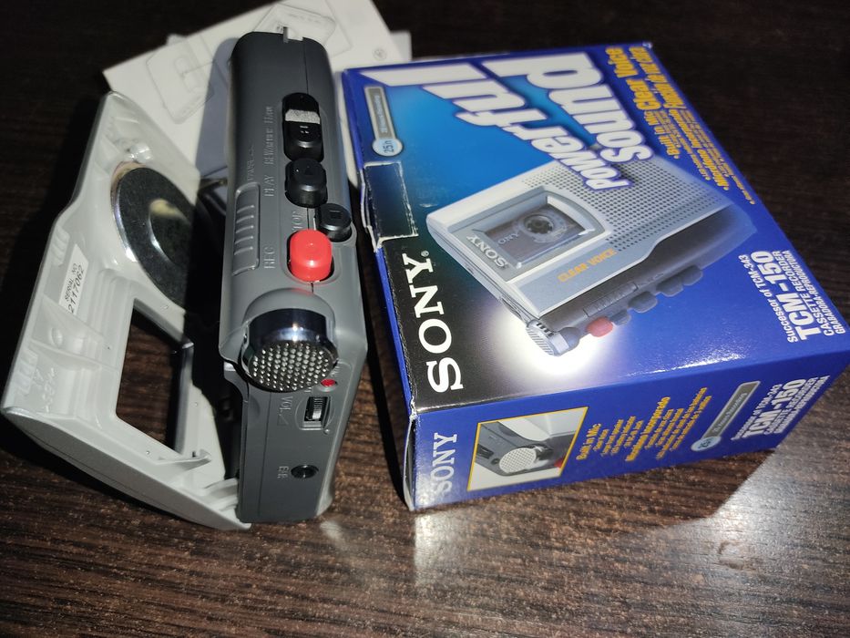 Продам аудиоплеер диктофон Sony