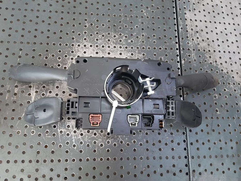 bloc manete semnalizare stergator parbriz tempomat spirala volan peugeot 307 xt