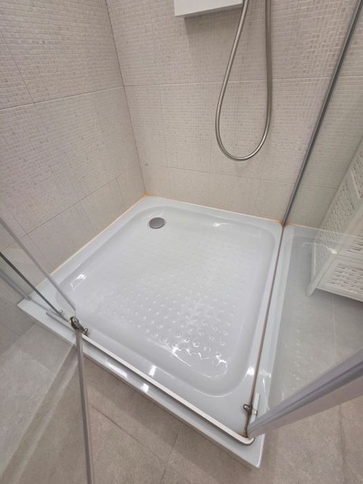 Душевая кабина !