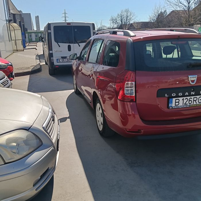 Dacia Logan MCV 900