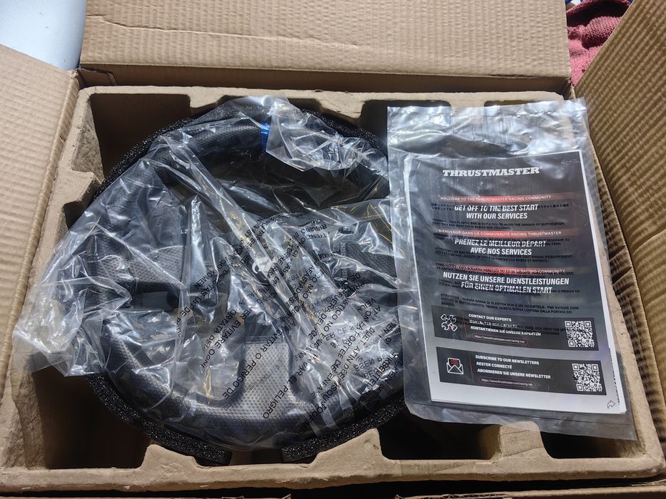 Волан с педали Thrustmaster T300  RS  + стойка Next Level