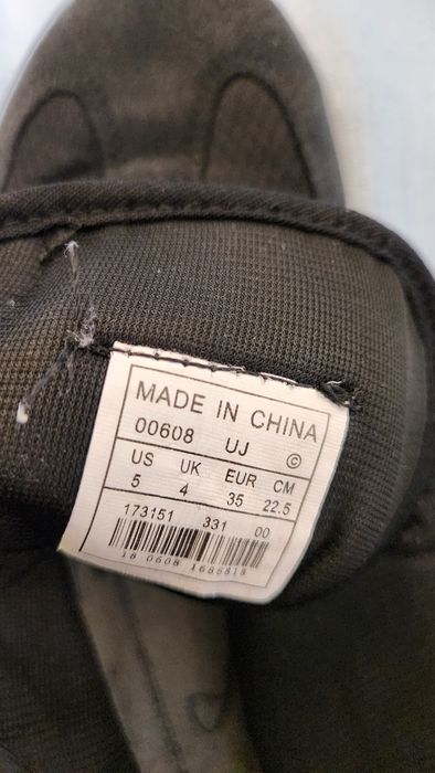 Продам борцовки детские