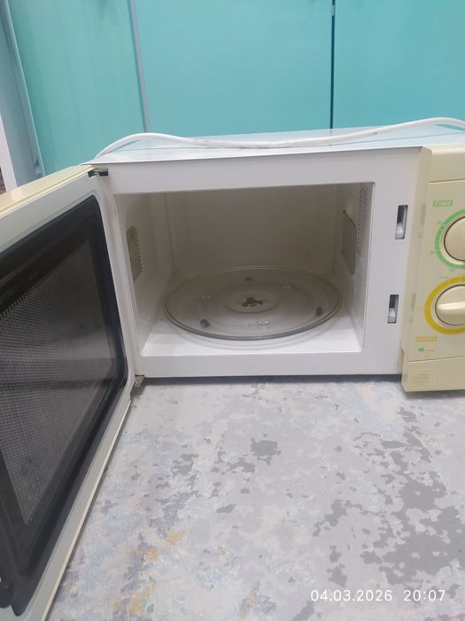 Продам Микроволновку