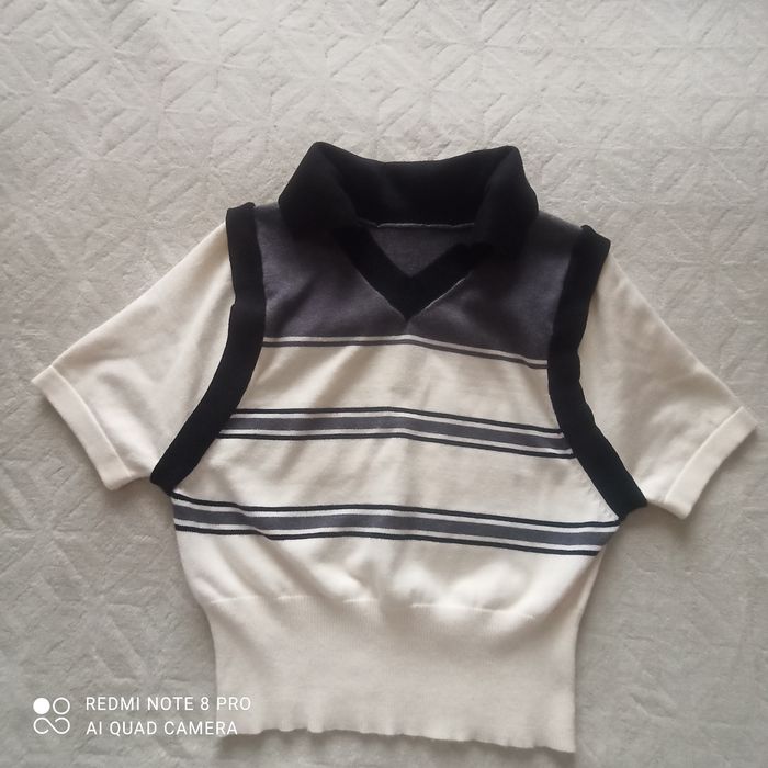 Два  фирменных стильных поло, Зара, размер 46