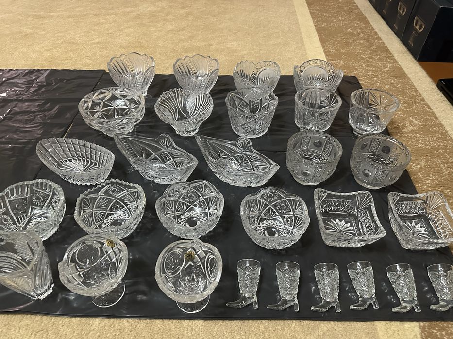 Хрустал срочно сотилади