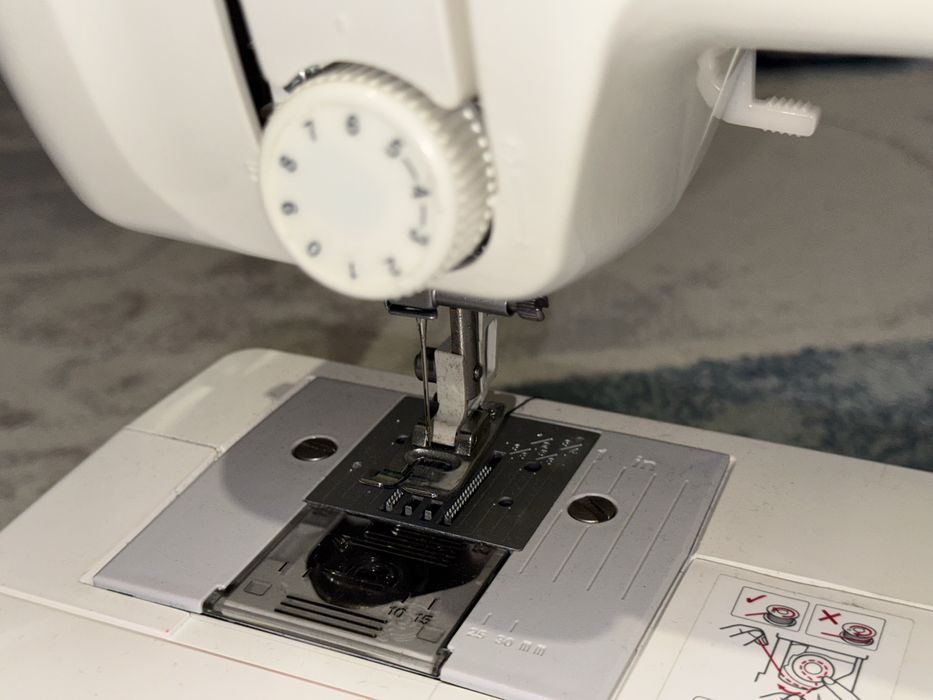 Швейная машина Brother Artwork 19