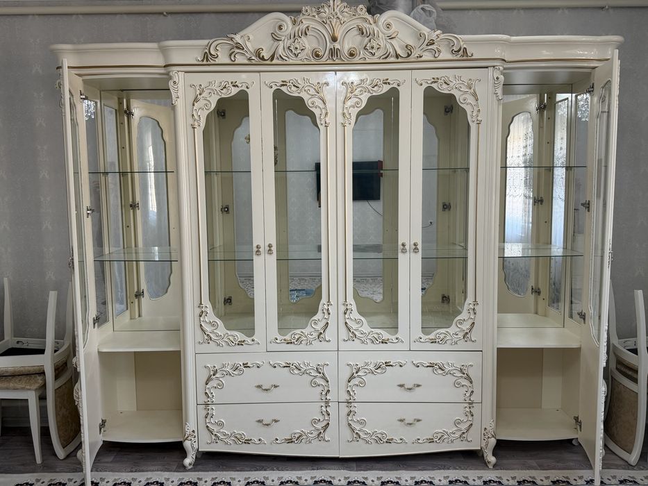 Сервант гарнитура