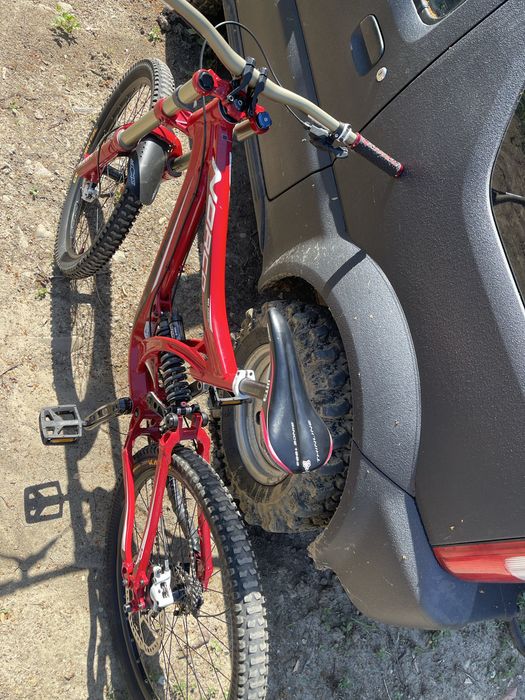 Bicicleta downhill norco HD race