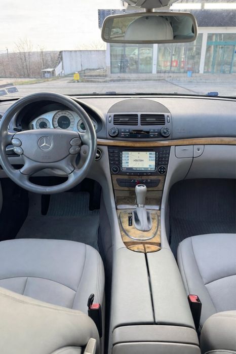 Mercedes-Benz E 320 CDI V6 Facelift ///EVO Avantgard, 7G TRONIC 224кс