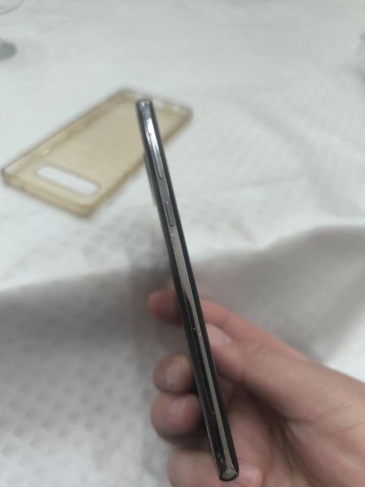 SAMSUNG S10 сатылады