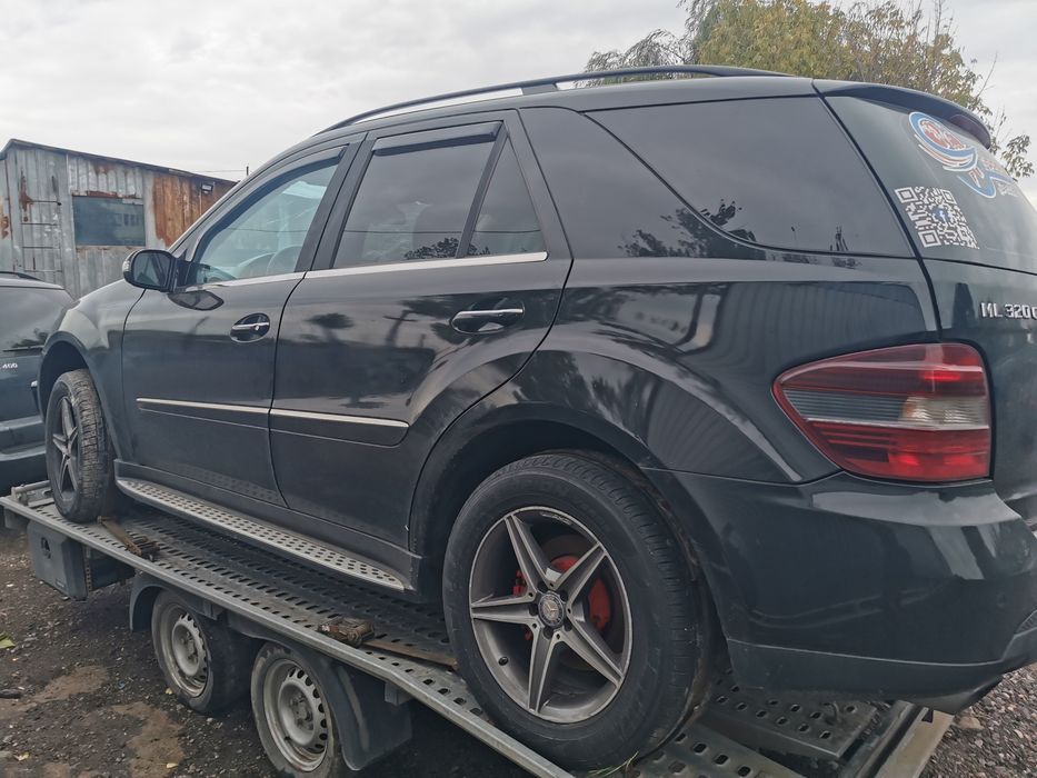 Usa dreapta fata-spate ML w164 2006