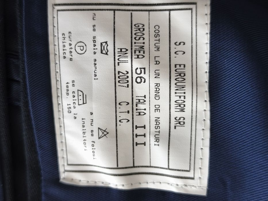 Costum reprezentare pompieri cu doua perechi de pantaloni nou sigilat!
