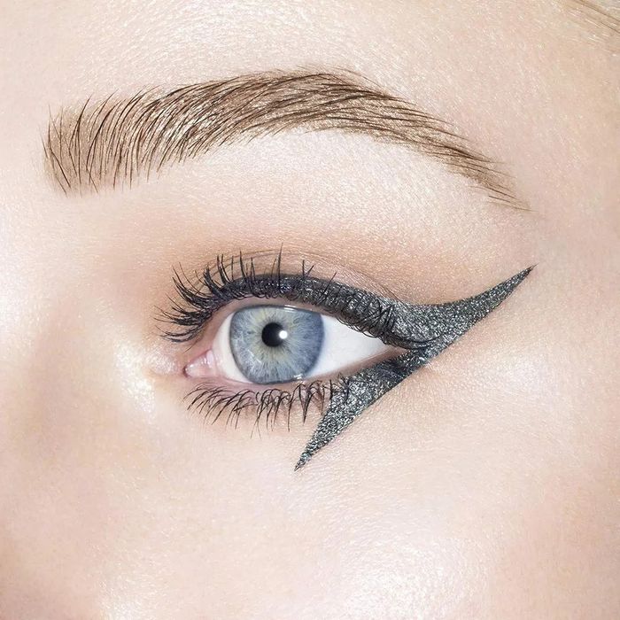 Подводка для глаз REVLON So Fierce! Chrome ink liquid liner, оригинал