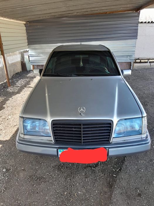 Запчасти на МЕРСЕДЕС Е220 W124
