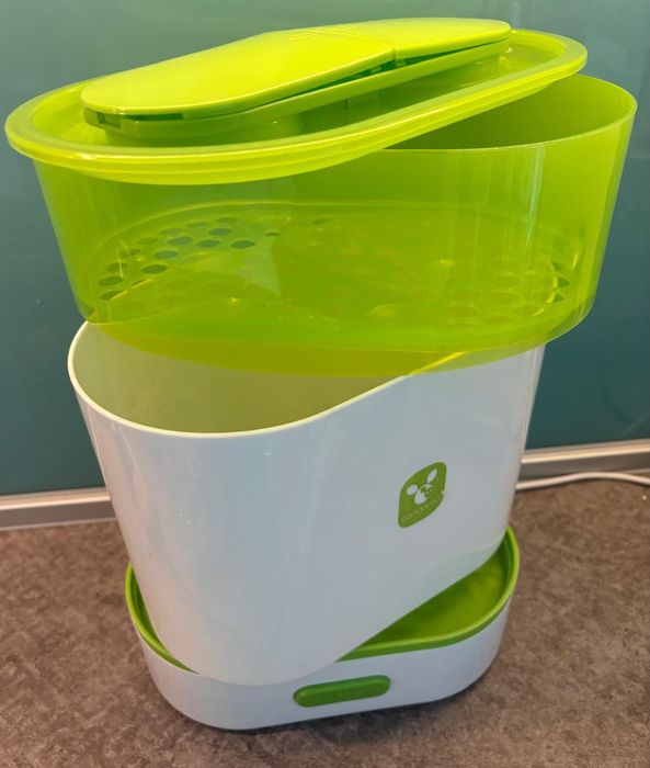 Варна - Стерилизатор за бебешки съдове и играчки на ПОЛОВИН цена