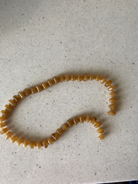 Украшение из янтаря. Натуральный камень.