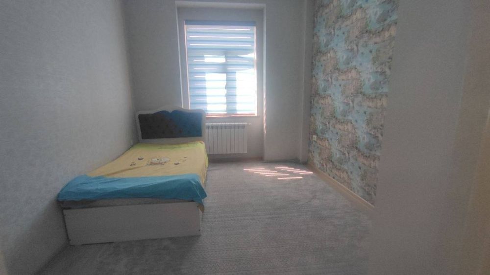 Qora qamich Alimpia ko'chasida navastroyka sotiladi yevro remont qilin