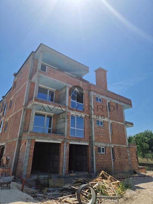 Продава се Двустаен апартамент в Пловдив, Остромила - 53 кв.м за 1377 €/кв.м - Снимка #7