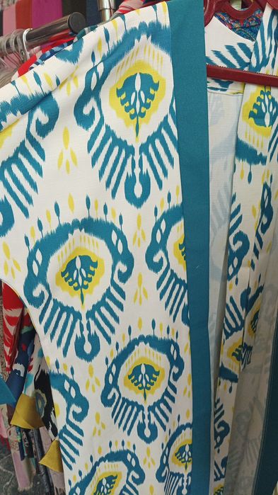 Абая Национальный Халат с рисунком Икат