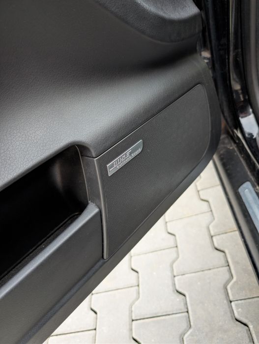 Vând Audi A6 Black Edition 2.4i V6 Automat