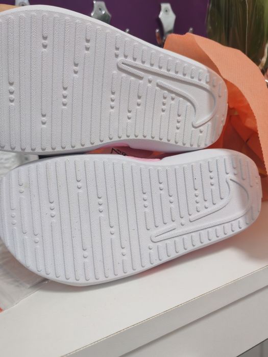 Сандали за момиче Nike