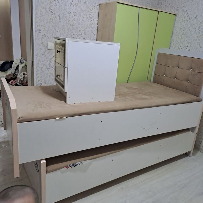 Екі кроват сатылады