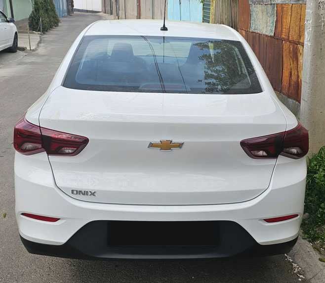 Продаю Chevrolet Onix 2025 1LS MT (1поз.)