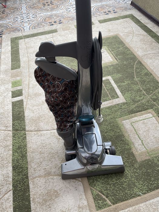 Пылесос Керби буу өте жақсы жұмыс істеп тұр