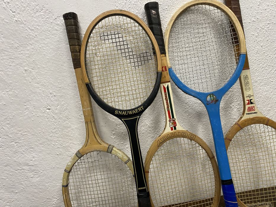 Голяма колекция на ретро тенис ракети дървена ренис ракета