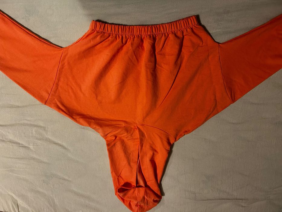 Оранжево худи с качулка