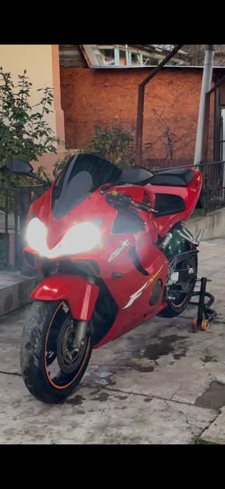 Honda cbr f4i sport A2