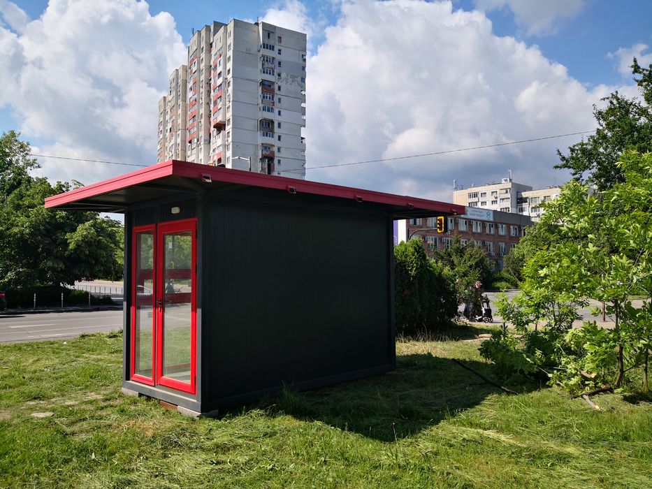 Продавам търговски павилион, контейнер, фургон
