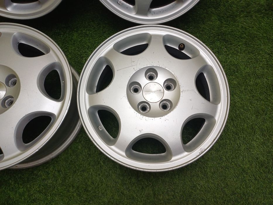Диски R15 5×100 на Subaru оригинал