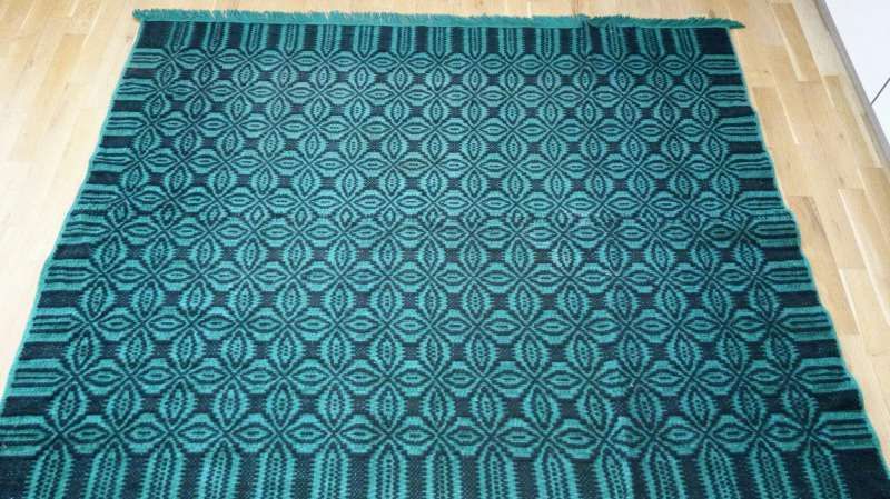 Автентично, ръчно тъкано за битов стил,  САМО за 5 EUR вълна и памук