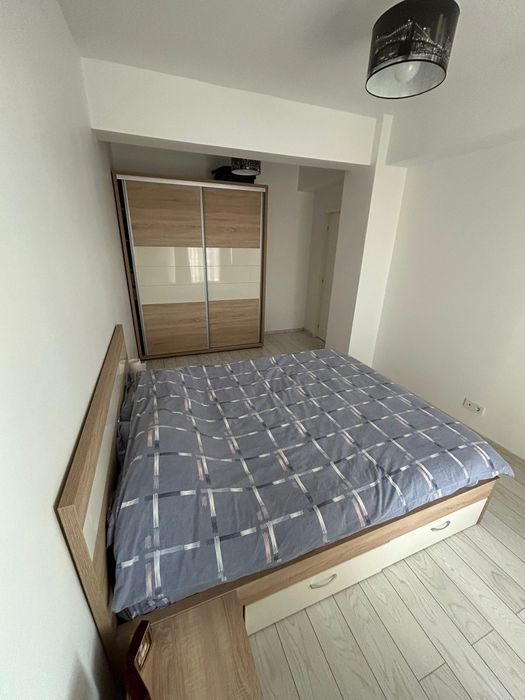 Apartament - 2 camere, sector 6, zona Păcii.