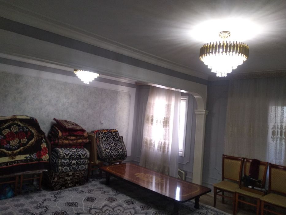 Sergeli-3 kv 4 xonali kvartira sotiladi holati yaxshi