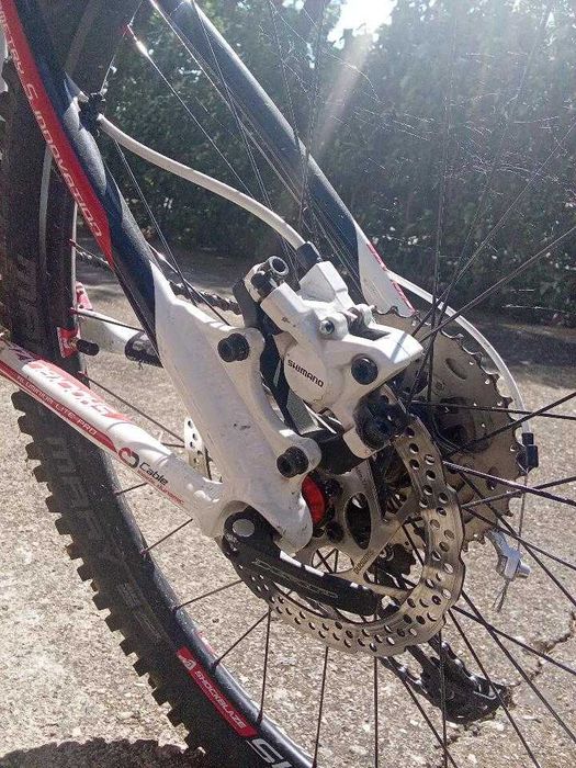 Продавам запазен SHOCKBLAZE R9