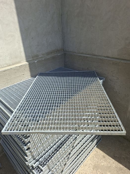 Grilaje zincate galvanizate